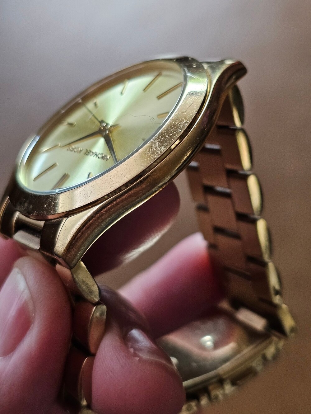 Michael Kors Slim Runway Gold-Tone Stainless Steel Watch. MK-3179 Analog, Unisex - Picture 11 of 13